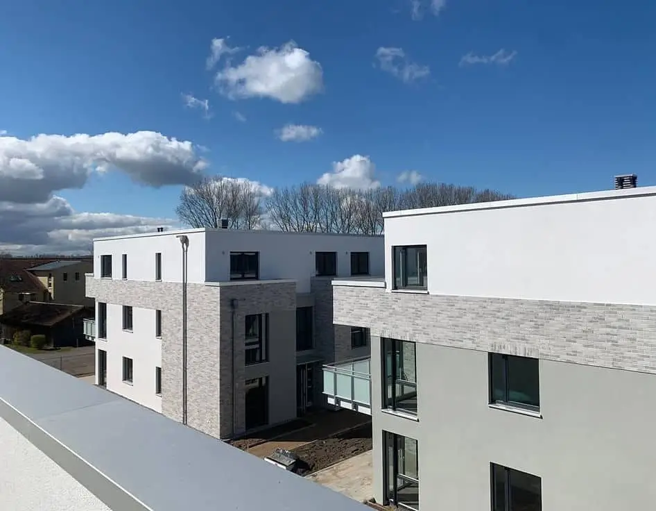 Aparthotel Boltenhagen, Häuserblöcke von außen, Bodenverleger in Schwerin, BODEN & DESIGN, Projekte